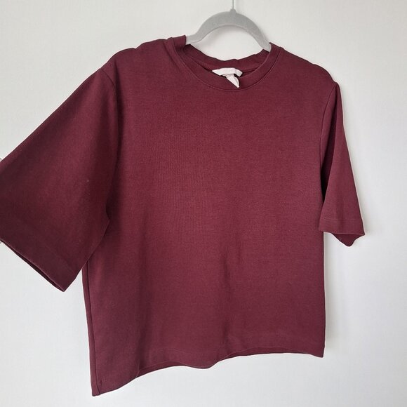 H&M Burgundy Boxy Interlock T-Shirt - Picture 5 of 10
